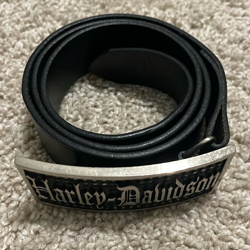 Black leather Harley Davidson belt